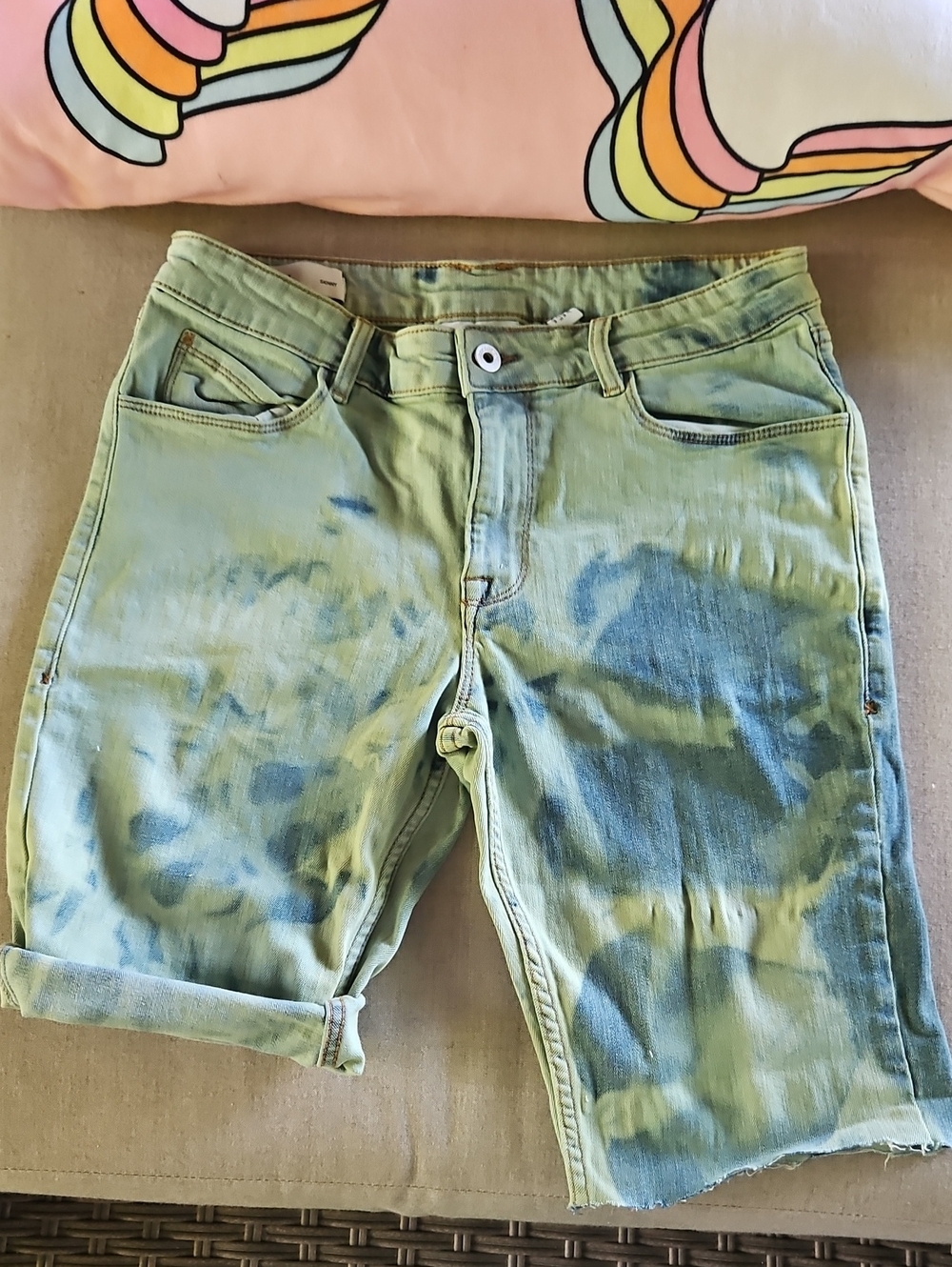 Collusion Women’s Green Tie-Dye Jean Shorts - Casual Waist 30